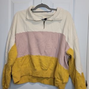 Sweatshirt